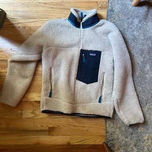 Sherpa men’s Patagonia fleece size medium